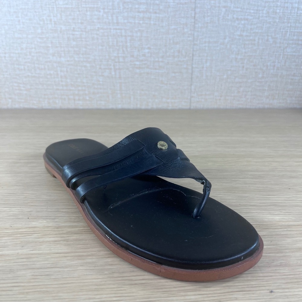 Cole Haan Womens Black Leather Thong Sandals Gold Logo Stud Flat Slides W08620